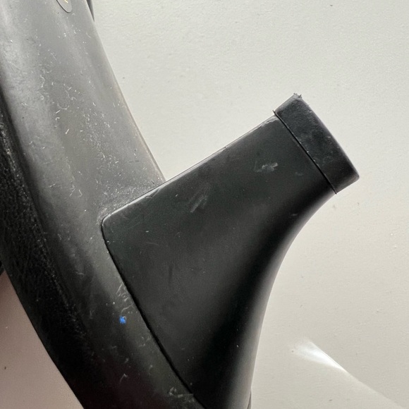 Authentic Prada Kitten Heel Sport Mules - Picture 7 of 7